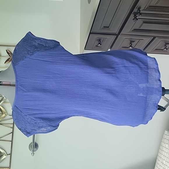 Womens summer weight top - Picture 2 of 6